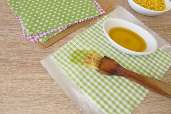 Making,Of,Ecological,Plastic-free,Beeswax,Cotton,Wraps,As,A,Alternative
